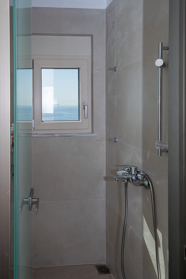 Classic architecture, modern comfort, 19